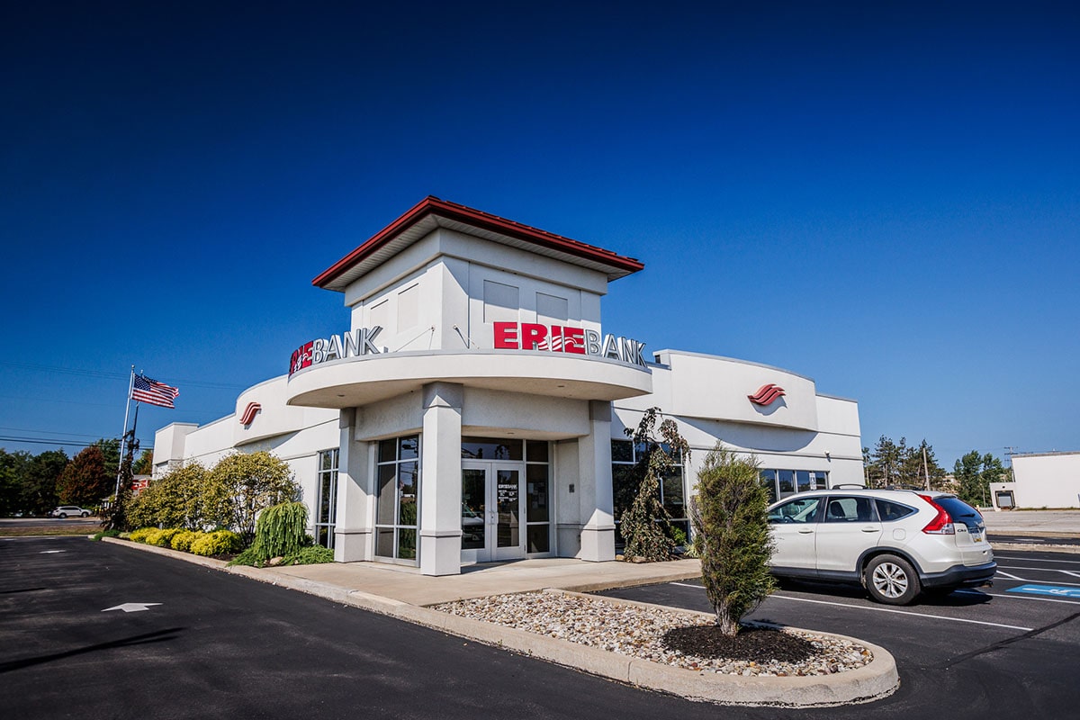 banking services in erie pa
